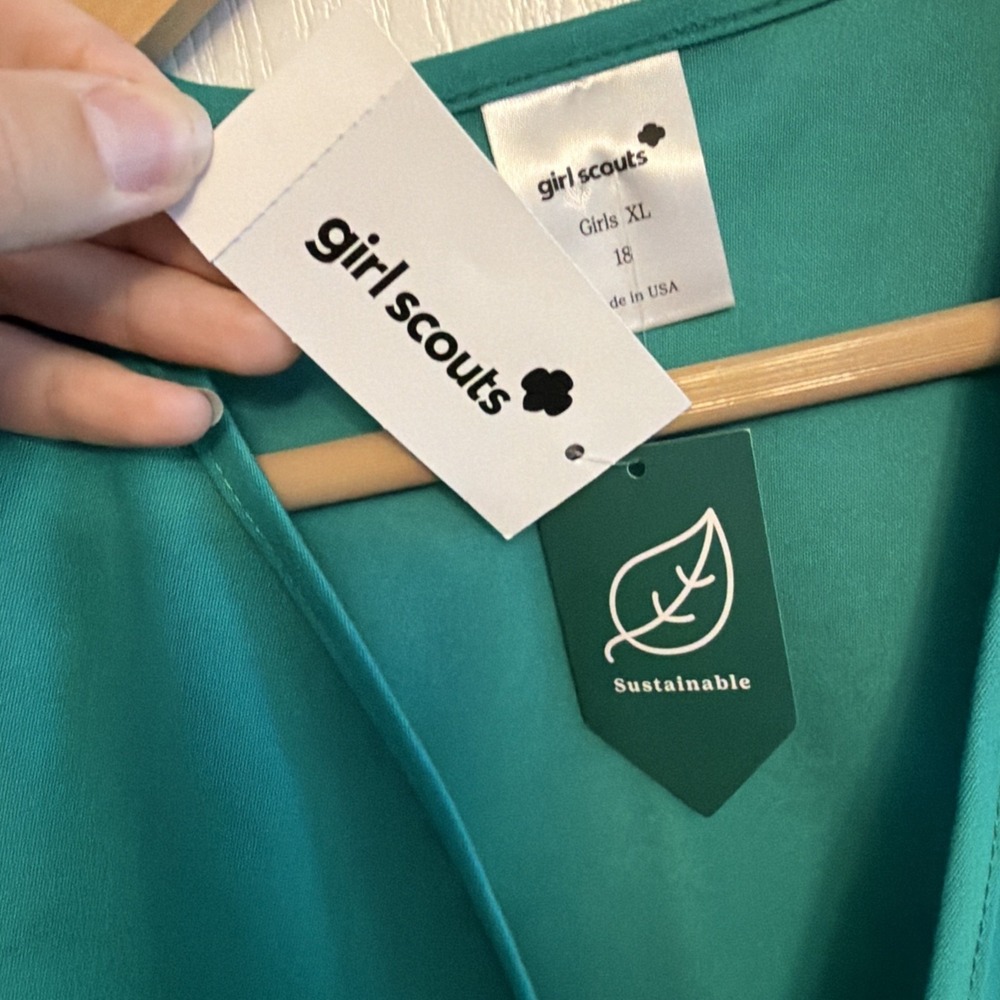 New with Tags-Girl Scouts Official Juniors Green Vest X-Large 18 Item #52204 - Picture 4 of 7